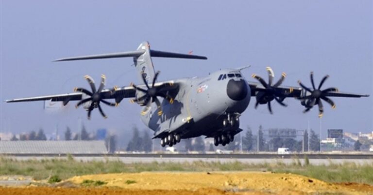 Літак Airbus A400M здійснив несподівану посадку на дорозі в Швеції: деталі військових навчань НАТО