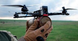 Нова тактика ЗСУ: Аеростати зі Starlink Mini трансформують удари по російській логістиці