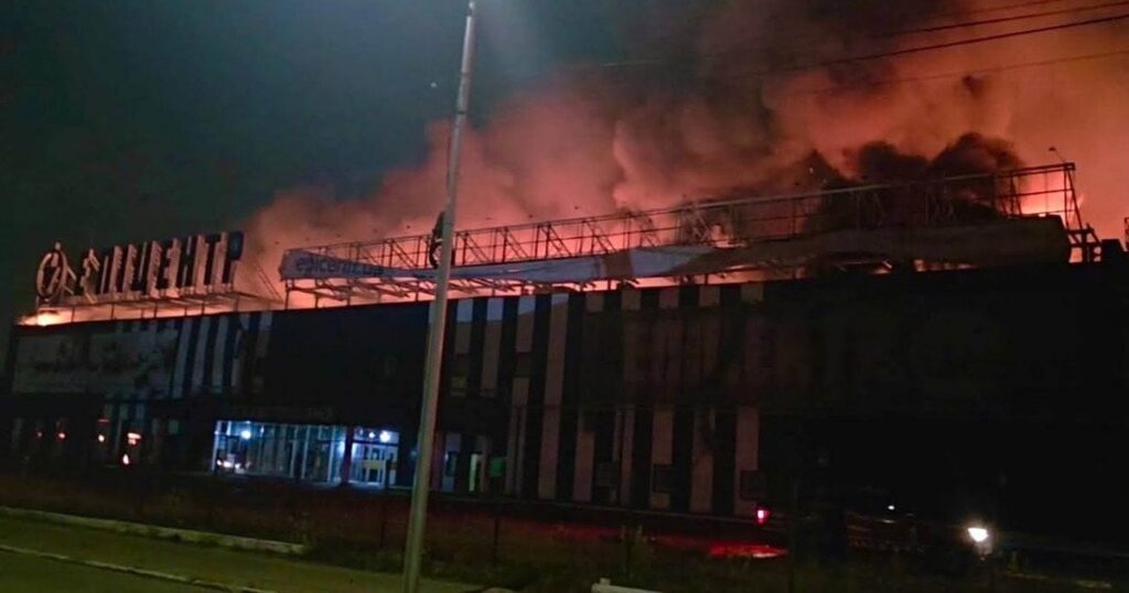 «Кожна трагедія колись буває вперше»: радник Зеленського закликав негайно тікати з «Епіцентрів» під час тривоги