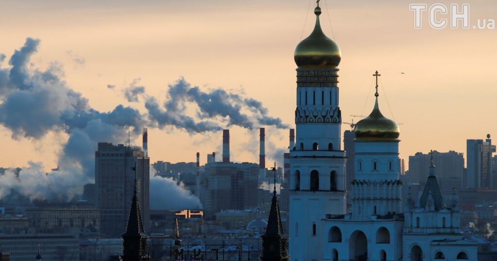 Атака безпілотників на Москву 11 серпня - сотні дронів атакували столицю РФ, аеропорти зупинялися — Світ Атака безпілотників на Москву 11 серпня - сотні дронів атакували столицю РФ, аеропорти зупинялися — Світ
