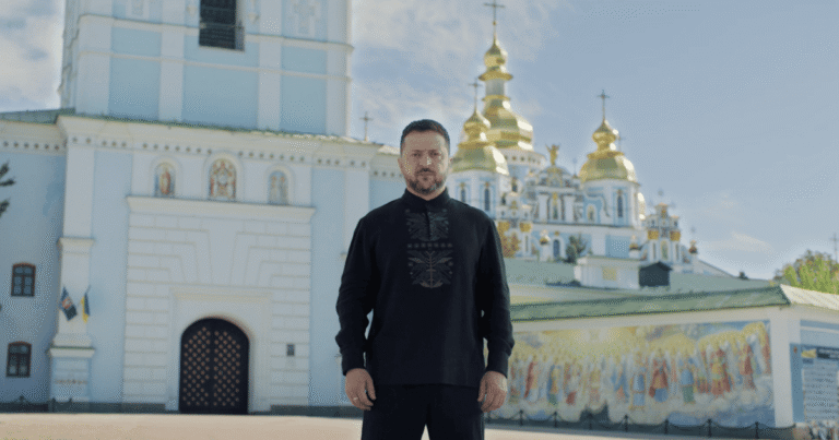 Звернення Президента Зеленського до українців у День Незалежності: Стійкість, Віра та Перемога