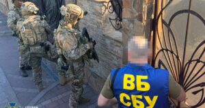 Заступника голови Хмельницької ОВА підозрюють у відкатах на ремонті доріг: деталі розслідування СБУ