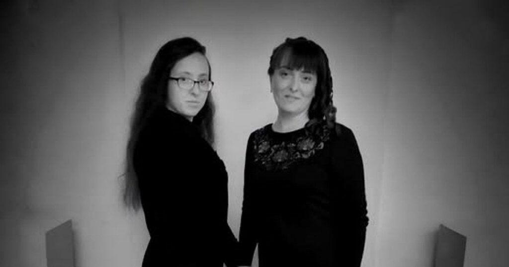 Новини Києва - дорогою до укриття загинули мати та її 18-річна донька — Укрaїнa Новини Києва - дорогою до укриття загинули мати та її 18-річна донька — Укрaїнa