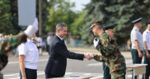 Міністр оборони Молдови Анатолій Носатий: Причини відмови відповідати російською та мовна політика країни