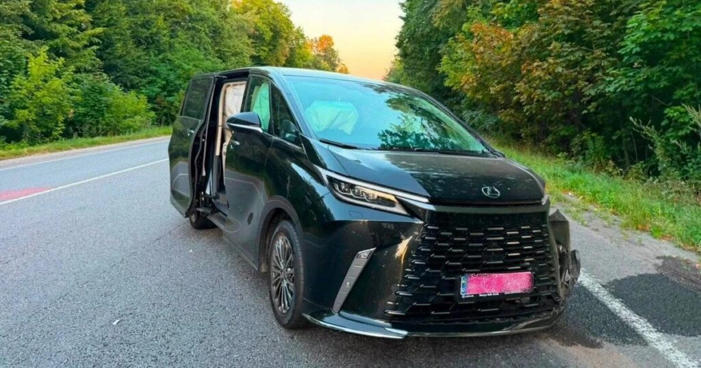 У ДТП потрапив бізнесмен, якого називали "куратором" нардепів "Слуги народу" — ЗМІ У ДТП потрапив бізнесмен, якого називали "куратором" нардепів "Слуги народу" — ЗМІ