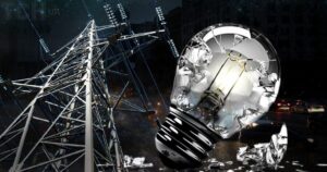 Частина обласного центру залишилася без світла: росіяни вгатили по лінії електропередач