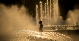 Пекельна спека в Україні 21 серпня: де очікувати +37°C, а де — дощі