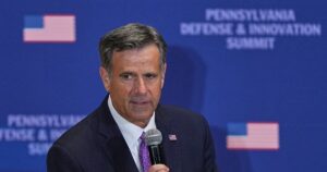 Директор ЦРУ в Москві: США попереджають Росію про ескалацію в Європі