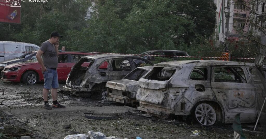 Удар по Київщині та регіонах: РФ випустила 35 ракет і 185 БпЛА — Укрaїнa