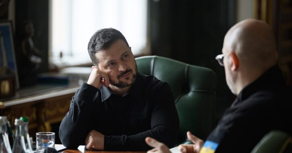 Як Україна готується до зими під обстрілами: Зеленський розповів про стан енергетики та нові рішення
