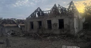Росія атакувала Запоріжжя КАБом: зруйновано будинок, можливе перебування людини під завалами