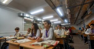 Як працюватимуть школи Києва з 1 вересня: Оновлені формати навчання в умовах безпеки