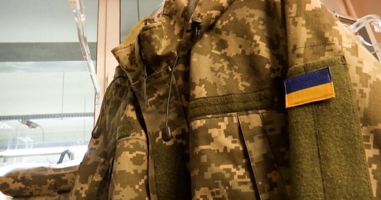 Судовий Розгляд: Батько, який ухилявся від виховання, претендує на 15 мільйонів гривень допомоги за загиблого сина