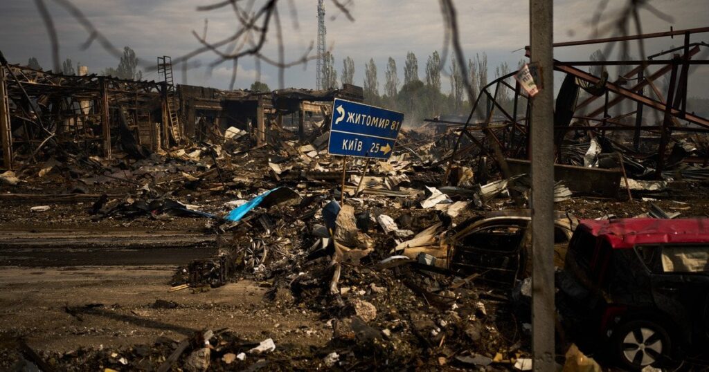 "Своїх чіпати не можна?": Чмут натякнув на винних у трагедії в селі Мила, а в Fire Point вибухнули образами