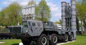 Ракети С-300 проти балістики: чи може врятувати від російського терору старе ППО