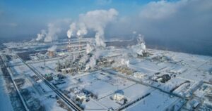 Найбільший завод скрапленого газу в Росії зупинився після атаки дронів