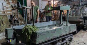 Україна Революціонізує Фронт: Роботи Замінюють Частину Військових, Відкриваючи Нові Можливості