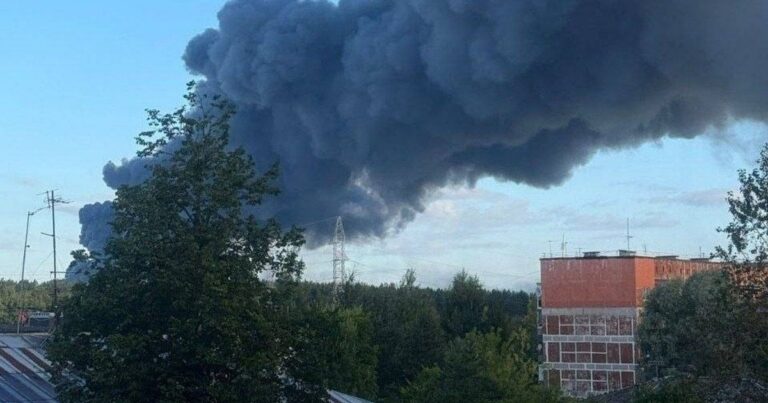 Красний Бор “вийшов з чату”: “Мадяр” підтвердив удар по рідних краях Путіна і попередив росіян