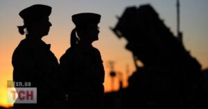 Жінок без дітей закликають мобілізувати: зареєстрували петиції про рівний військовий обов’язок