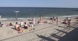 У Миколаївській області: трагічний вибух міни в морі біля Коблевого забрав життя, двоє постраждали
