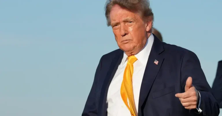 Телефонні переговори Трампа: Спочатку з Путіним, потім з Зеленським після візиту представників до Києва
