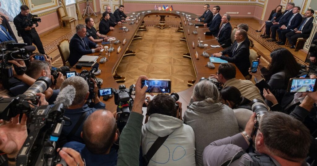 Мир чи глухий кут? аналітик розкрив, що насправді означає візит Віткоффа і Кушнера до Києва Мир чи глухий кут? аналітик розкрив, що насправді означає візит Віткоффа і Кушнера до Києва