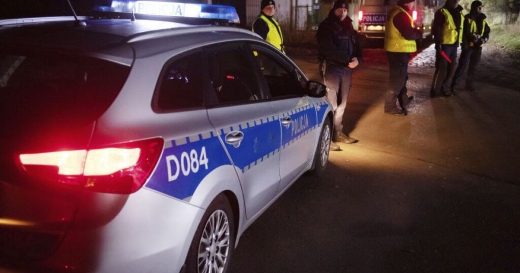 Побили та кинули пляшку в голову: у Польщі напали на українців через пісню Побили та кинули пляшку в голову: у Польщі напали на українців через пісню