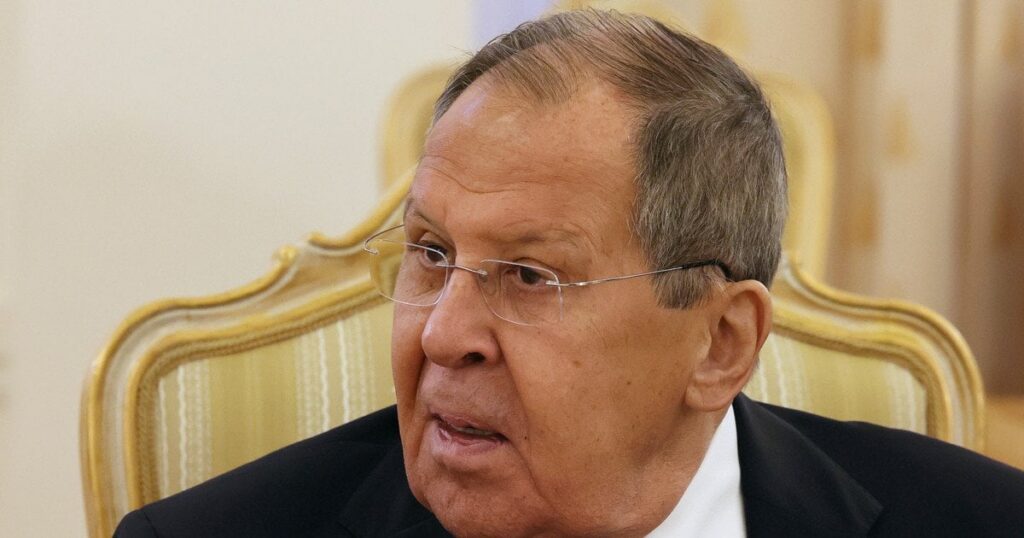 Лавров про переговори — РФ не зупинятиме війну і пропонує зустріч у Москві — Світ Лавров про переговори — РФ не зупинятиме війну і пропонує зустріч у Москві — Світ