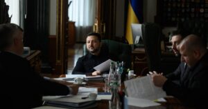 Українська делегація готова до переговорів: Зеленський анонсував зустріч зі спецпосланцями Трампа