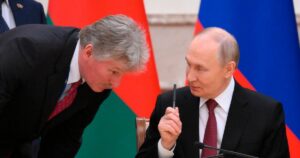Пєсков: Росія вважає військові об’єкти в Україні “законними цілями” і погрожує новими ударами