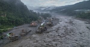 Двох робітників врятовано з затопленого тунелю в Непалі: диво після дев’яти днів під землею