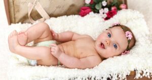 На Рівненщині родина святкує народження 16-ї дитини: 8 синів і 8 доньок