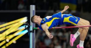Українець Олег Дорощук: Четверте місце на історичному Абсолютному чемпіонаті світу зі стрибків у висоту