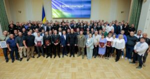21 Працівника ДТЕК Відзначено Державними Нагородами до Дня Шахтаря за Стійкість Країни