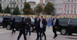 США Повертаються до Переговорів: Що Означає Візит Віткоффа та Кушнера до України