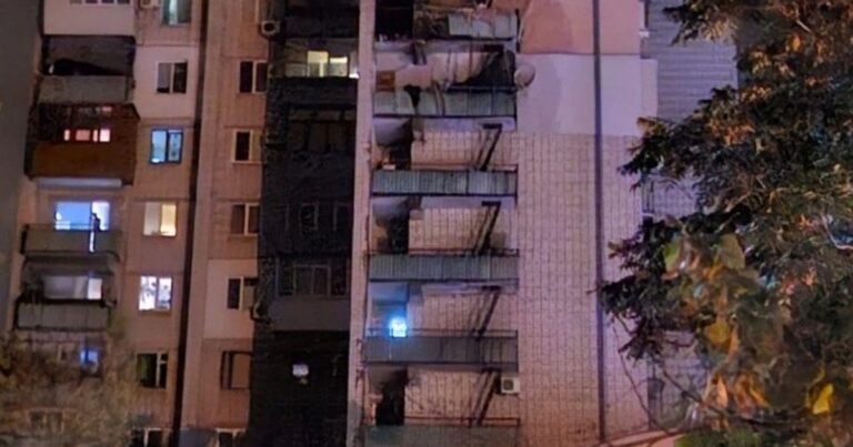Запоріжжя під ударом: 6 постраждалих від атаки дронів, тривога триває понад дві години