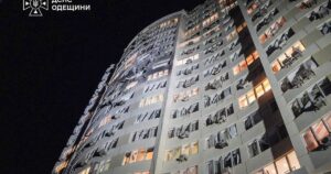 Масована атака на Україну – Зеленський про наслідки у 13 областях — Укрaїнa