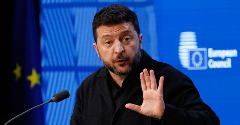 Росія прагне занурити Україну в блекаут: Зеленський про масштабні удари по енергетиці