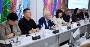 «Не просто гарантії: як забезпечити реальний доступ до лікування та ліків для українців»