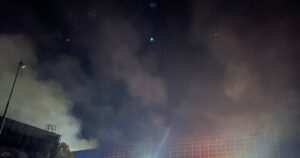 Наслідки російської атаки на Волинь: уламки “Шахеда” спричинили пожежу в “Адреналін Сіті”