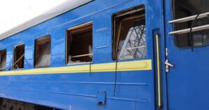 Жорстокий удар дроном по залізничному вокзалу Дніпра: загинули 13 людей, серед поранених – дитина