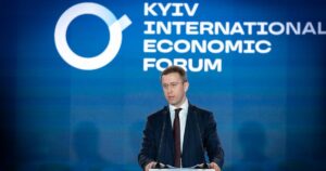 Росія змінила стратегію ударів: Як ворог руйнує економіку та психіку українців