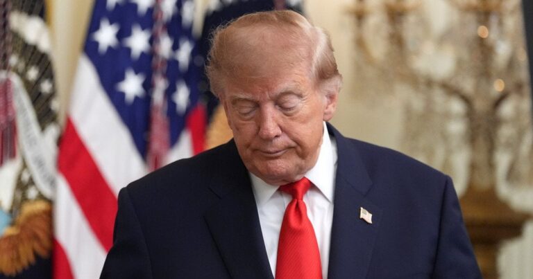 Трамп розкритикував Нобелівський комітет: “Це ганебне рішення!”