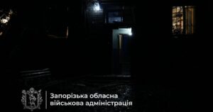 Російський удар по Запоріжжю: пошкоджено житлові будинки та авто, є поранені
