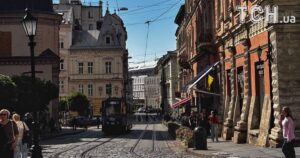 Вибухи у Львові 10 жовтня 2026: Повітряна тривога та відключення світла