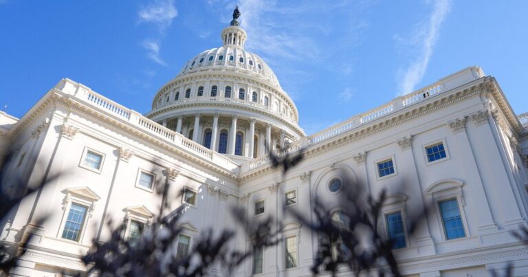 Законопроєкт у Конгресі США: Блокування російського дизелю та посилення санкцій
