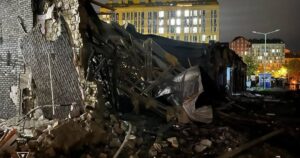РФ запустила по Україні "Іскандери" та крилаті ракети: "прильоти" у Києві, у Дніпрі знову вдарили по вокзалу — деталі (фото)