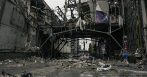 Росія вдарила по ТРЦ у Києві: у комплексі розповіли, коли відновлять роботу