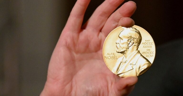 Нобелівська Премія Миру 2026: Правозахисниця Наві Піллей Відзначена за Внесок у Міжнародне Право та Мир