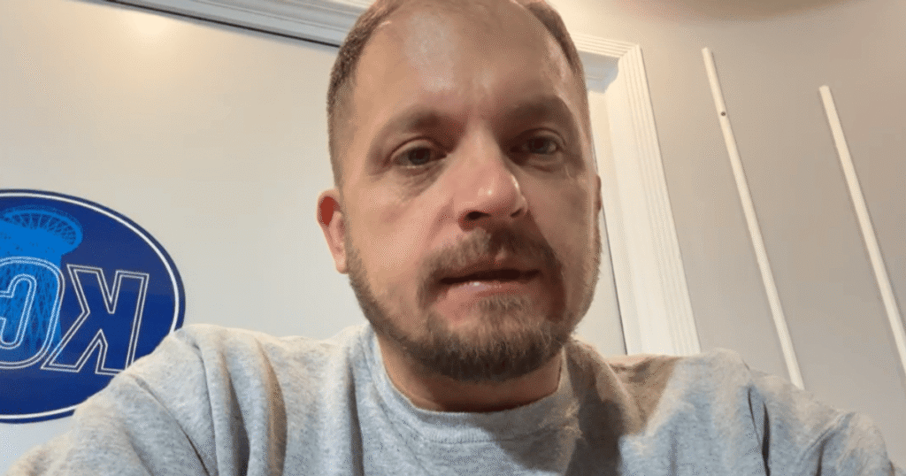 «Майже шість діб без світла»: жінка розкритикувала мера Конотопа — до неї приїхала поліція «Майже шість діб без світла»: жінка розкритикувала мера Конотопа — до неї приїхала поліція